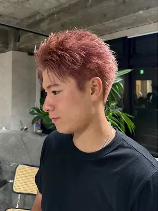 ショート カラー NEER(ネアー) アミのヘアスタイル