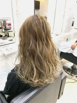 ロング レイヤーカット TAIKIのヘアスタイル