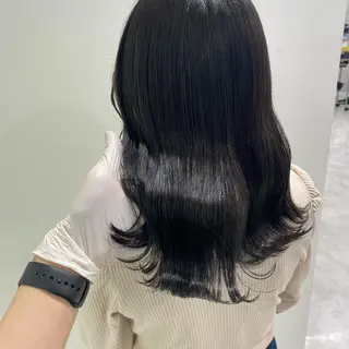 ミディアム カラー パーマ ヘアアレンジ ネイル マツエク・マツパ 韓国風ベージュ🤎 赤みなし🌿横浜🤎のヘアスタイル