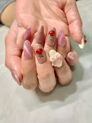 ネイル 新宿ネイルサロン ジェミディローサ所属・新宿ネイルサロン ジェミディローサのネイルデザイン