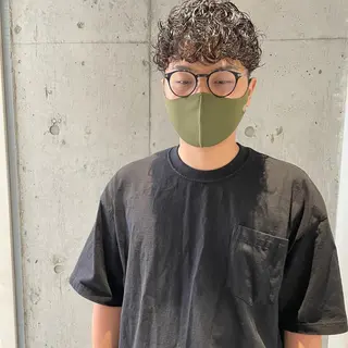 パーマ メンズ YinYang所属・川﨑 章弘のヘアスタイル