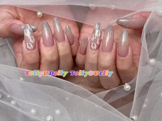 ネイル ToliyDeliy ネイルサロンのネイルデザイン