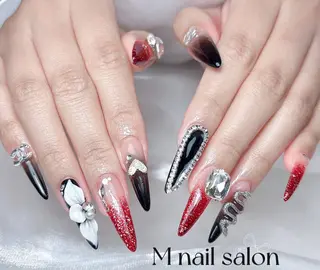 ネイル M🌷nail 長さだし専門店のネイルデザイン