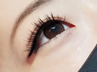 マツエク・マツパ EYE405　新宿店所属・EYE 405 Mikaのマツエク・マツパデザイン