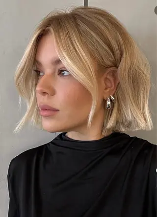 ミディアム カラー iCON TOKYO 海外風ヘア特化サロンのヘアスタイル