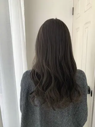 ロング カラー fio マナミのヘアスタイル