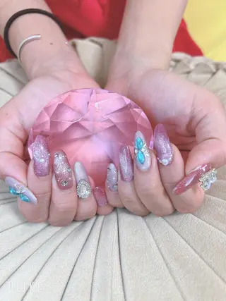 ネイル Toujours所属・山崎 美姫のネイルデザイン