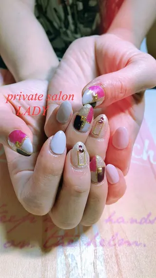 ネイル 桜田 麻菜のネイルデザイン