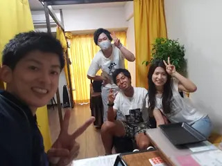 メンズ かかず美容鍼灸院所属・美容鍼×整体 かかずまさきのエステ・リラクイメージ