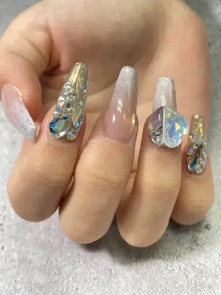 セミロング nail&eyelash Famille池袋東口店所属・Tanaka Nailistのネイルデザイン