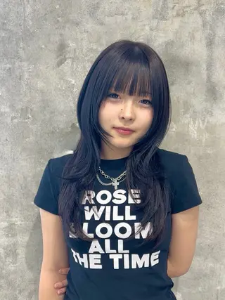 ロング 🌞レイヤー×カラー 前川那津美🌞のヘアスタイル