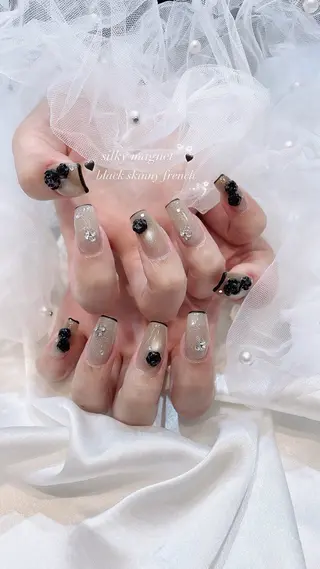 ネイル classic 新横浜所属・山田 暉のネイルデザイン