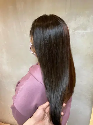 ロング 前平 友慈のヘアスタイル