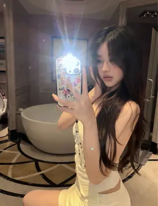 ロング 𝑺𝑨𝑨𝒀𝑨 渋谷ワンホンHairのヘアスタイル