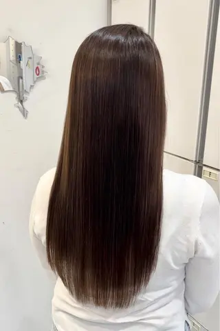 ロング メンズバレイヤージュ 斉藤春のヘアスタイル