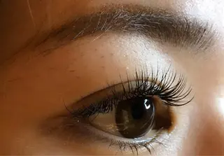 マツエク・マツパ WASHAW Juno所属・吉村 舞のマツエク・マツパデザイン