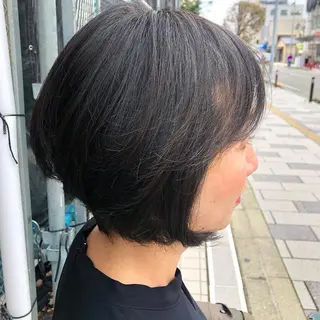 ショート うる艶レイヤーカット hinakoのヘアスタイル