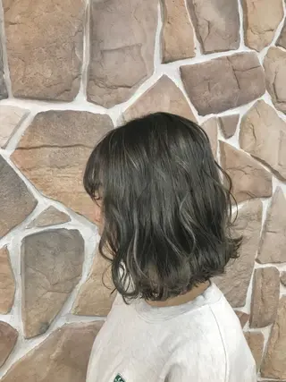 ミディアム カラー エリアNo.1カラー ⭐️hikaru⭐️のヘアスタイル