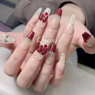 ネイル Queens テイのネイルデザイン