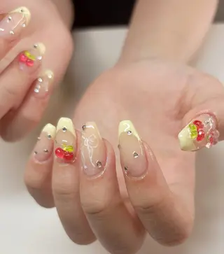 ネイル moi nail ˙⋆.˚のネイルデザイン