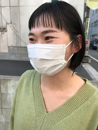 ミディアム さの あやねのヘアスタイル