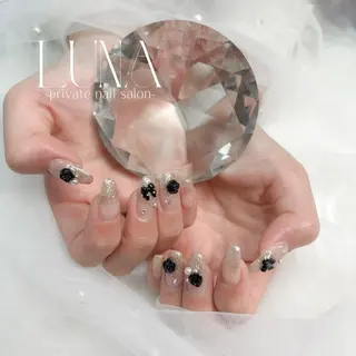 ネイル LUNA MAIのネイルデザイン