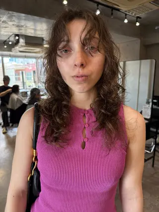 ミディアム レイヤーカット\ウル フ　chinatsuのヘアスタイル