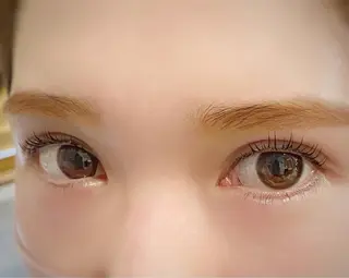 マツエク・マツパ 眉毛まつ毛専門店 uralogeのマツエク・マツパデザイン