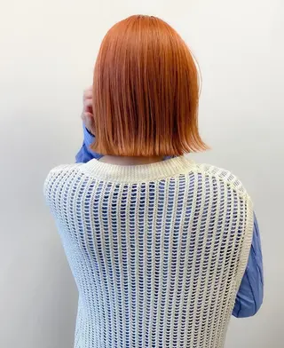 ミディアム カラー THE DAY所属・AKI HASHIMOTOのヘアスタイル