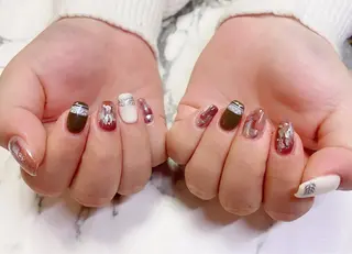 ショート カラー ネイル Q Free nailsのネイルデザイン