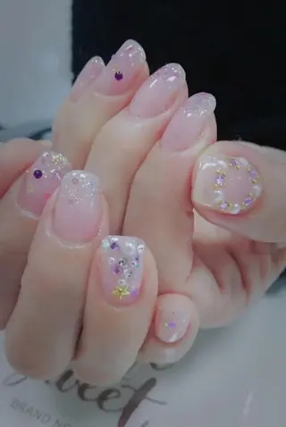 ネイル E·U·B ネイル所属・横浜市中区曙町 E·U·Bネイルのネイルデザイン