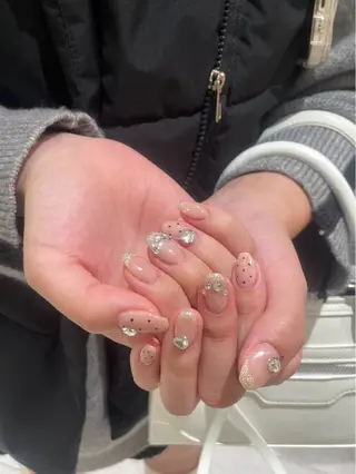 ネイル ꪆৎ平行アーチ ྀི ワカナの眉毛・アイブロウイメージ