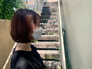 ショート カラー 荒島 由佳のヘアスタイル