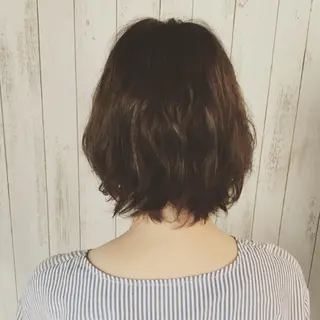 ショート カラー パーマ embrace エンブレイスのヘアスタイル