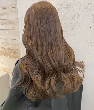 ロング カラー ブリーチなしカラー ダブルカラーエクステのヘアスタイル