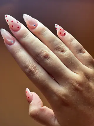 ネイル シー シーのネイルデザイン