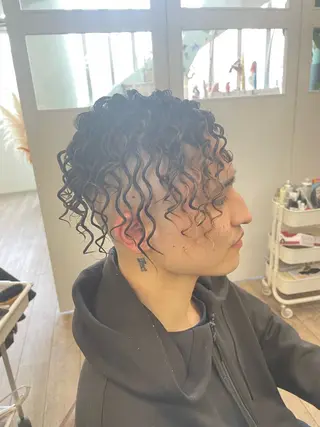 ミディアム パーマ WEST OLAND加藤圭介のヘアスタイル