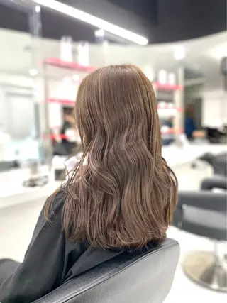 ミディアム ブラウンベージュ🤎 ブリーチなし🤎のヘアスタイル