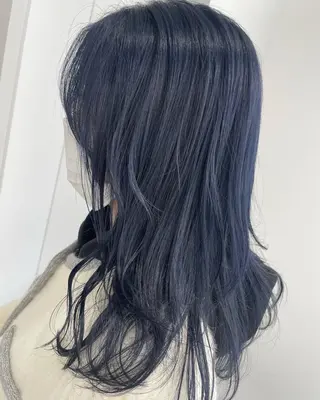 ロング カラー 宮本 円のヘアスタイル