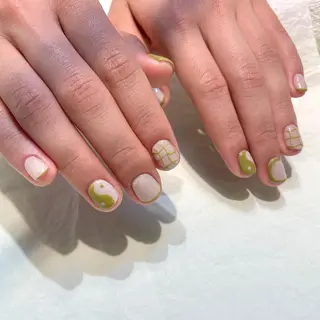 ネイル 新井 ひなののネイルデザイン