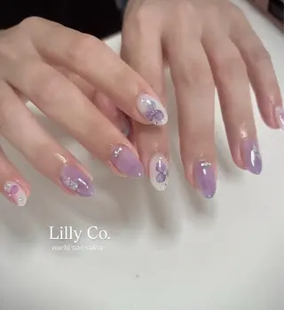 ネイル Lilly Co.のネイルデザイン