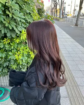 ロング 堀井 彩加のヘアスタイル