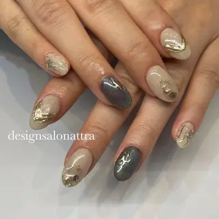 ネイル 糀屋 彩奈のネイルデザイン