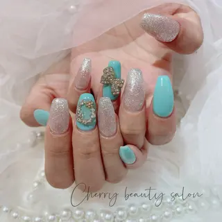 ネイル SAKURA 🍒のネイルデザイン