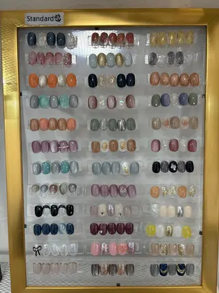 ネイル lalaroom. nailsalon航空公園店所属・lala room.のネイルデザイン