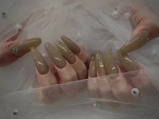 ネイル I-nailロング /ワンホン/キラキラのネイルデザイン