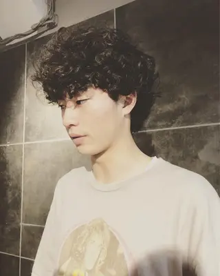 パーマ ヘアアレンジ メンズ ainico+所属・メンズ特化✂️栗原 侑也のヘアスタイル