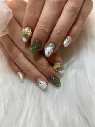 ネイル ✨絶対に褒められる 店長"Momonaのネイルデザイン