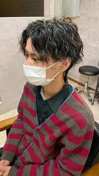 ミディアム パーマ メンズ メンズパーマ特化 勝毛広貴のヘアスタイル