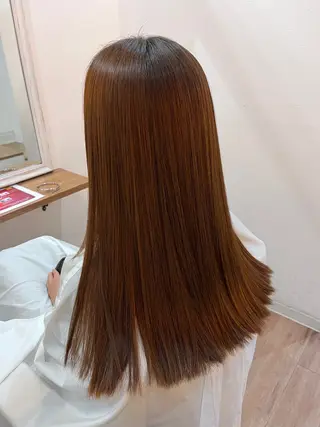 ロング FENICE on the beach所属・タニ ヒナタのヘアスタイル